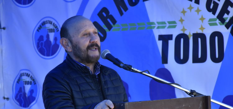 Vecinos y gobierno desarrollan el programa “Comunidad Activa”