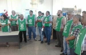 Por despidos de personal, horario reducido en Senasa