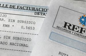 La Defensoría intimo a REFSA a que facturas cumplan toda la información