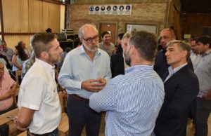 Cosenza ejerció fuerte defensa al proceso de desarrollo industrial en la provincia