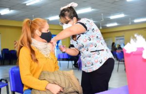 COVID 19: Las personas que no pudieron vacunarse en su turno, podrán reprogramar la aplicación