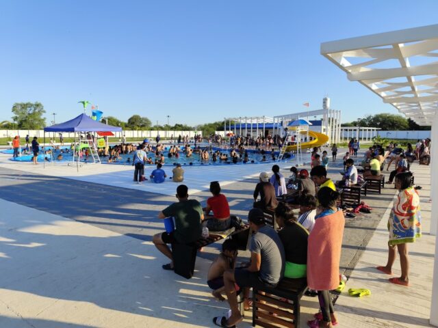 Parque Acuatico de Las Lomitas (2)