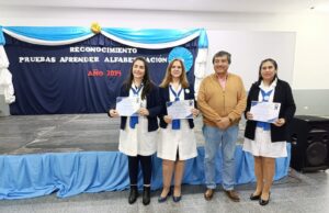 En el barrio Eva Perón, otorgaron reconocimientos por resultados de Pruebas Aprender