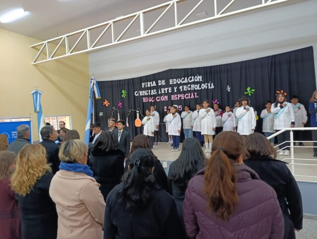 Acto feria de ciencias