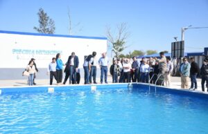 El Gobernador inauguró la Pileta Municipal en Belgrano