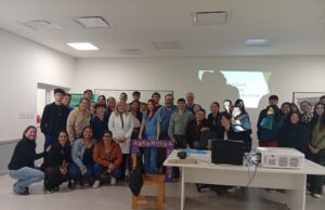 El Programa Provincial de Chagas brindó una charla informativa a estudiantes de la UPLaB
