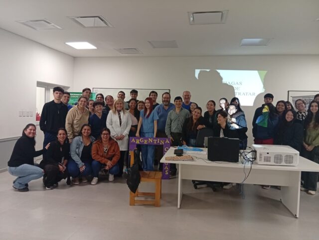 Charla Chagas UPLaB (5)