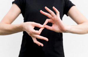 Evocaron el Día Internacional de la Lengua de Señas