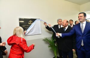 En El Colorado, Insfrán inauguró dos importantes obras y entregó equipamiento médico