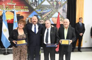 El Gobernador les agradeció a los vialeros en su día “por su presencia permanente en los momentos de emergencia que vivió la provincia”